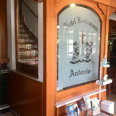 科尼尔安东尼奥酒店 2* 科尼尔-德拉弗龙特拉